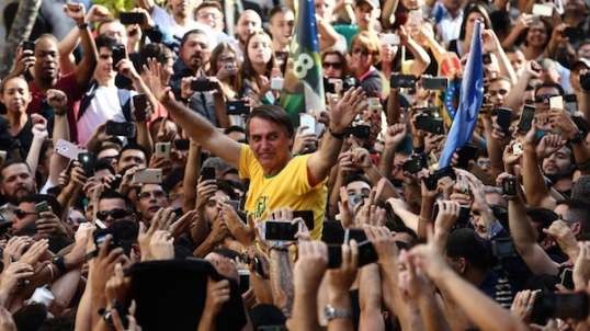 Emocionante homenagem ao presidente Bolsonaro. Assista o vídeo!