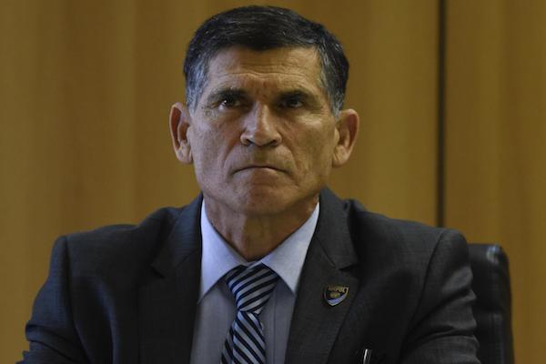 Gen. Santos Cruz visitará Pacaraima este mês, presença do Exército pacificou região. - Pátria Digital