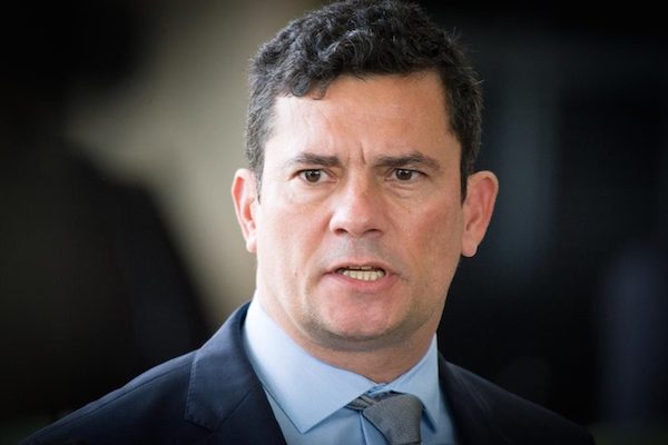 Moro diz que policial não pode ser tratado como homicida - Pátria Digital