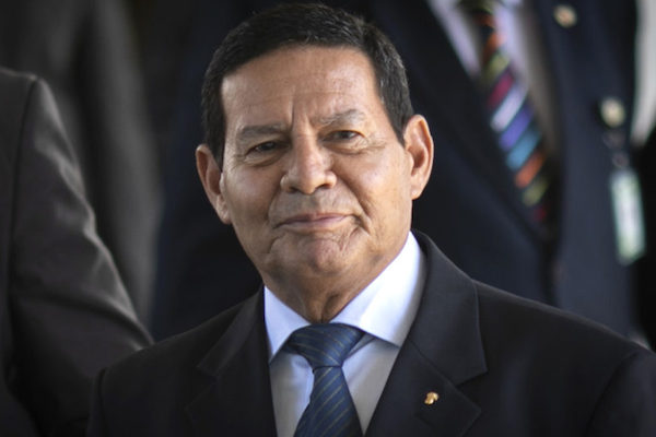 Para Mourão não há necessidade de homofobia virar crime - Pátria Digital