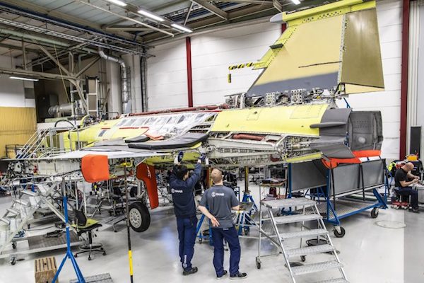Caça esta ficando pronto para equipar nossa Força Aérea e colocar industria de defesa Brasileira em evidência mundial - Pátria Digital