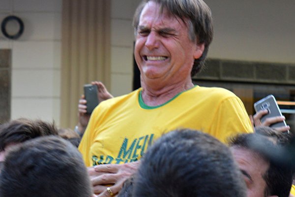 Bolsonaro vai receber delegado que investiga atentado à faca. Assista o vídeo do presidente cobrando a PF - Pátria Digital