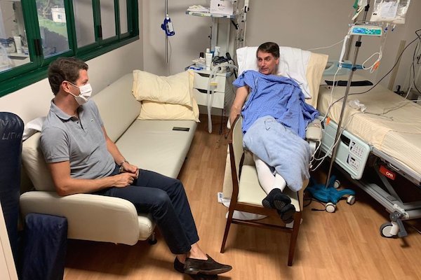 Bolsonaro recebe visita do Ministro do Meio Ambiente, Ricardo Salles - Pátria Digital