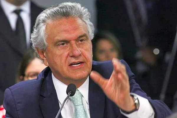 Caido diz que governo ainda "não tem condições" mas que vai pagar o salário de dezembro - Pátria Digital