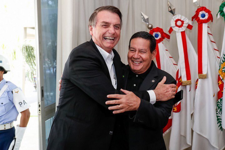 Harmonia entre o presidente e seu vice. Bolsonaro vai a Israel e Mourão assume a presidência do Brasil. - Pátria Digital