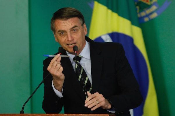 Bolsonaro "dá canetada" e acaba com a farra dos sindicatos. Entenda! - Pátria Digital