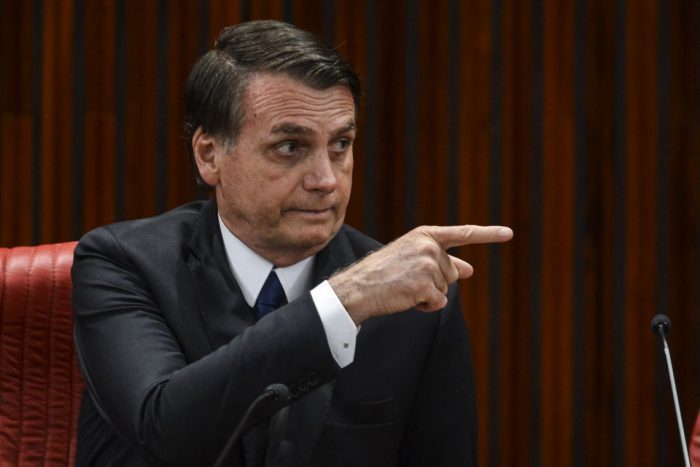 Bolsonaro quer caracterizar invasão de terra como terrorismo - Pátria Digital