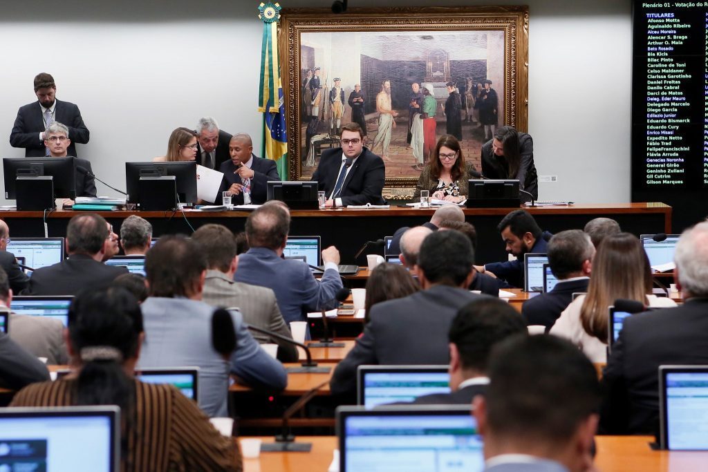 CCJ iniciou sessão para votar parecer do relator da reforma da previdência - Pátria Digital