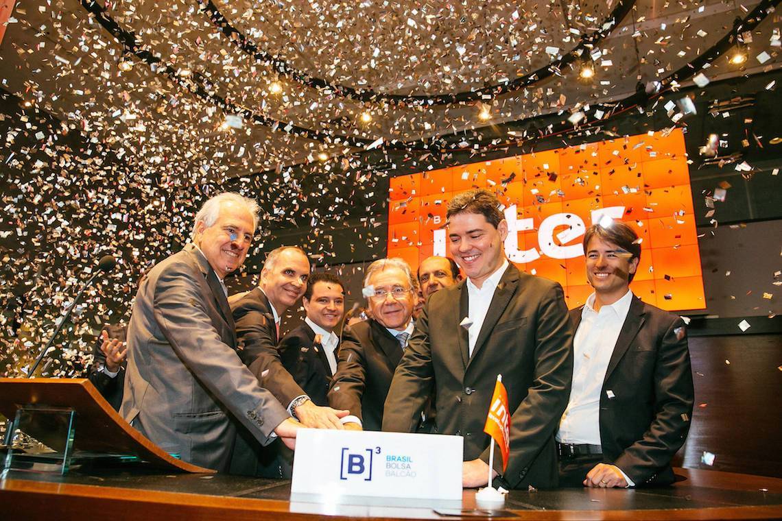 Bolsonaro libera entrada de capital estrangeiro no Banco Inter - Pátria Digital