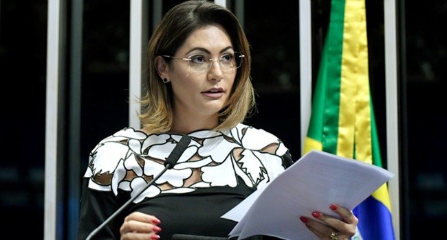 Michelle Bolsonaro discursa no Senado e "chama a atenção" de Davi Alcolumbre e Mandetta. Assista o vídeo! - Pátria Digital