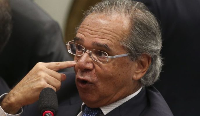 Paulo Guedes "fecha a torneira" e suspende contratação e aquisição de bens e serviços pelo governo - Pátria Digital
