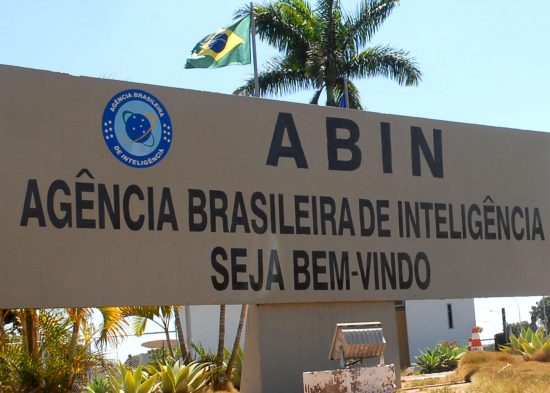 Bolsonaro formaliza indicação do novo diretor-geral da Abin - RENOVA Mídia