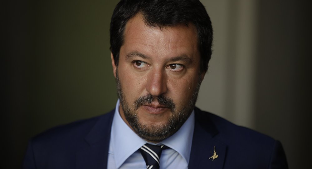 Matteo Salvini recebe carta com projétil na Itália - RENOVA Mídia