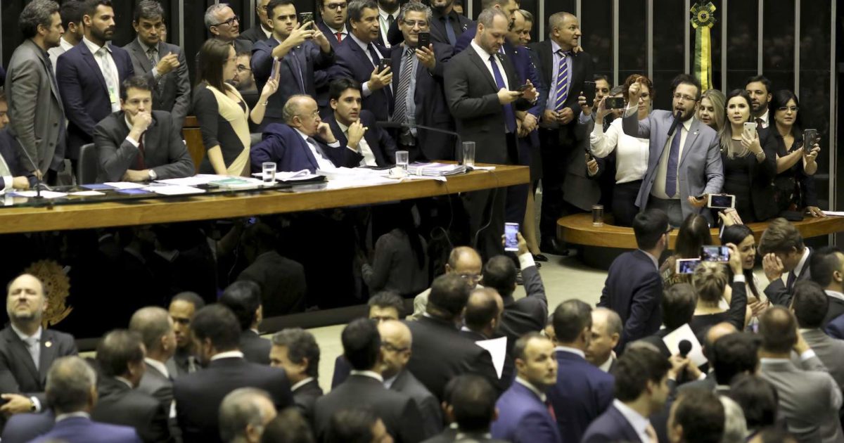 Veja como votou cada deputado na saída do Coaf do Ministério da Justiça | Poder360