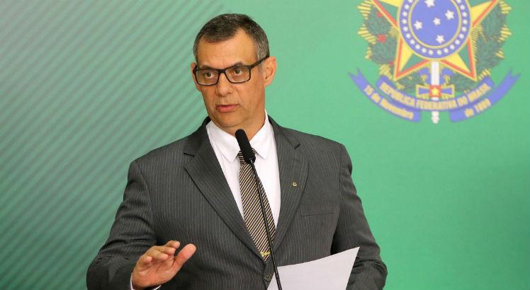 Porta-voz diz que Bolsonaro não mudará decreto das armas - RENOVA Mídia