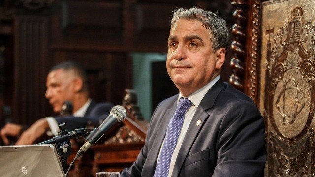 Justiça do Rio autoriza quebra sigilo do presidente da Alerj - Pátria Digital