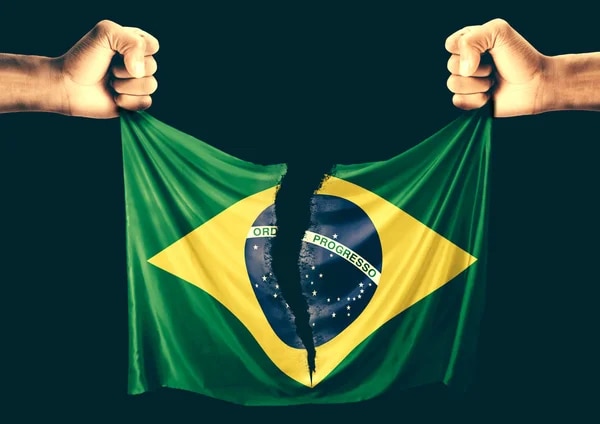 BolsonaroCarlos on GETTR: • Advogado tinha ligação com PCC, mas Adélio Bispo...